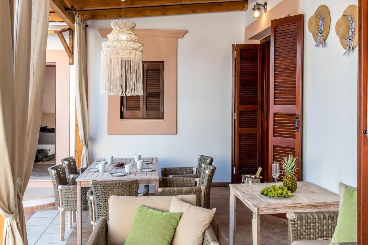 Casa Aestas Villa Lakhania Bagian luar foto